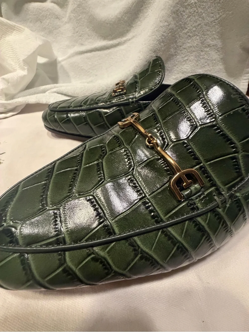 Sam Edelman "Linnie" Green Croc-Embossed Slide Mules with Gold Bit • worn twice! - Picture 4 of 7